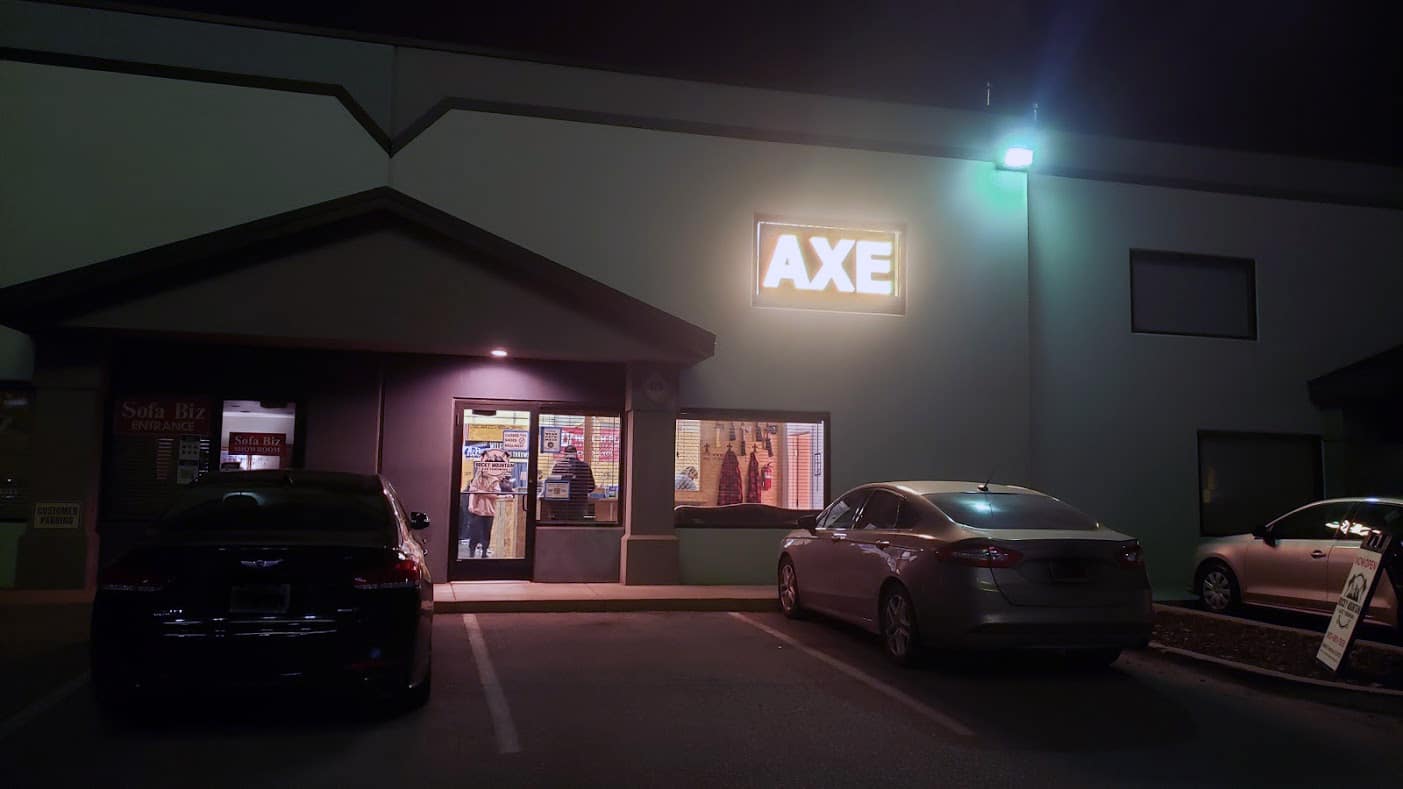 Booking Rocky Mountain Axe Throwing Team Building and Parties